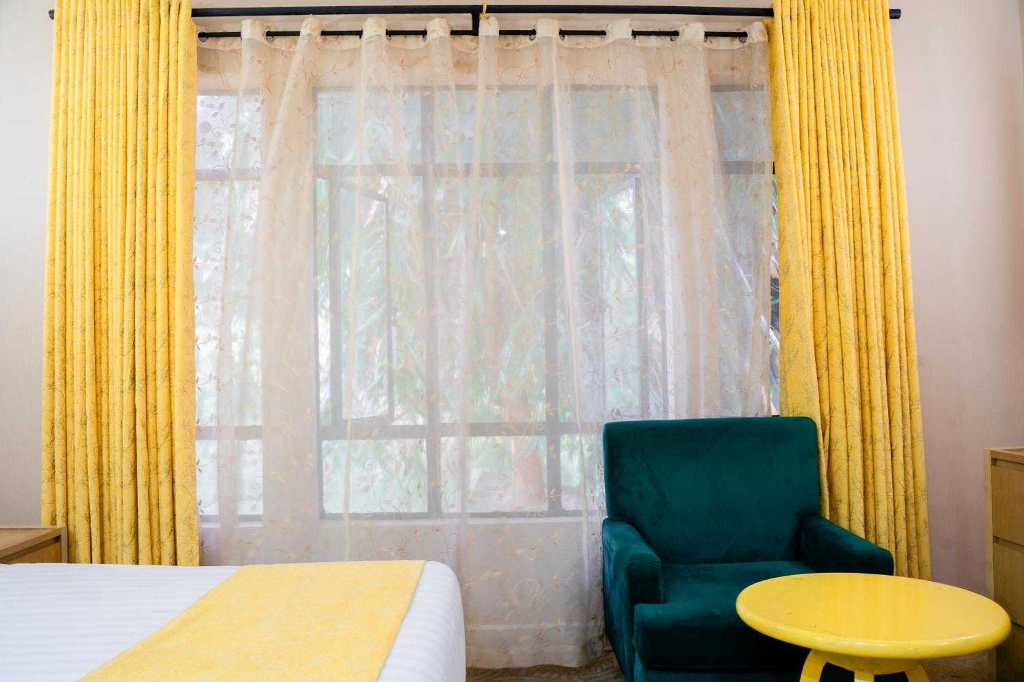 West Wood Hotel Nairobi Buitenkant foto